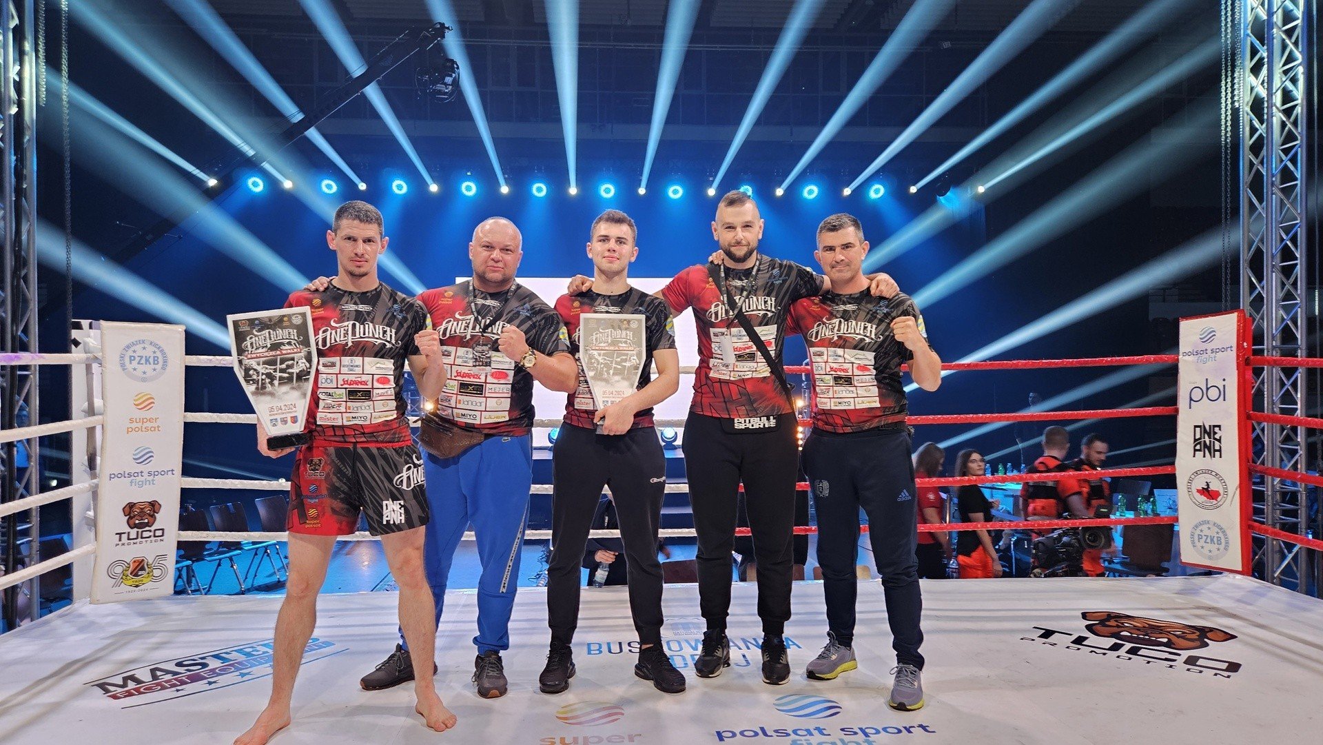 Armin Wilczewski i Adam Kryszewski triumfują w K-1. Sportowcy z Kartuz przed kamerami Polsat Sport