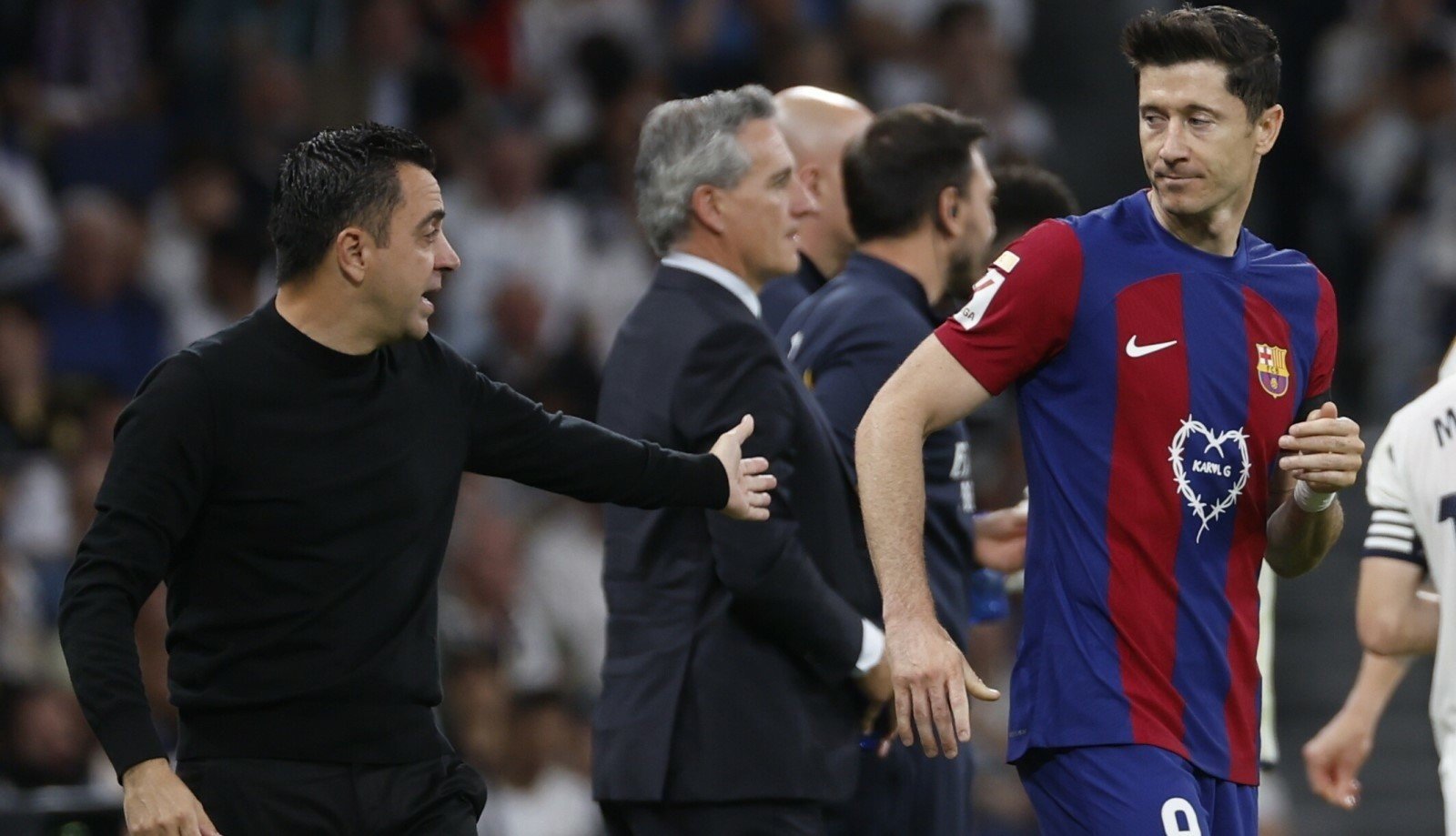Xavi zostaje w Barcelonie! Laporta ostatecznie przekonał trenera do przedłużenia kontraktu