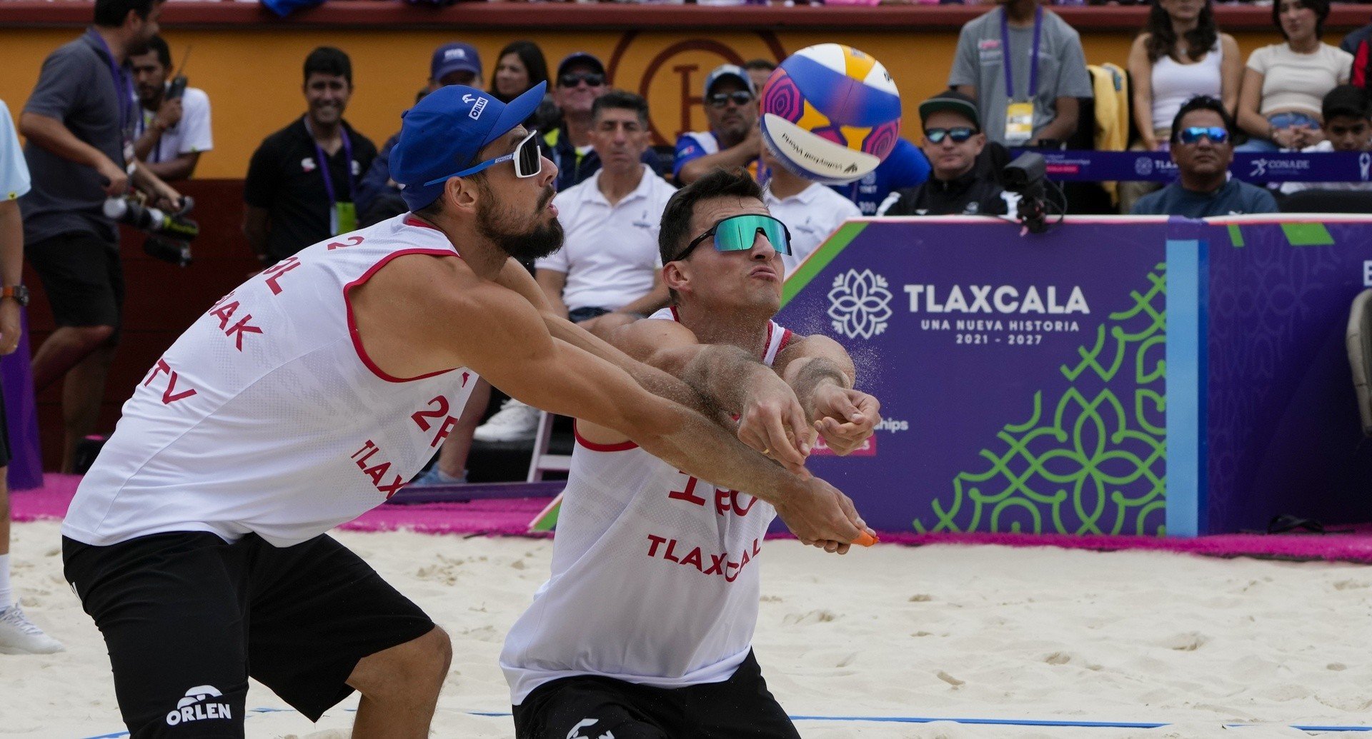 Dwie reprezentacje Polski nadal uczestniczą w turnieju Beach Pro Tour Elite 16 w Meksyku!